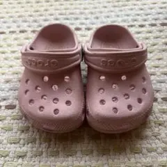 Crocs ピンク ベビーサンダル