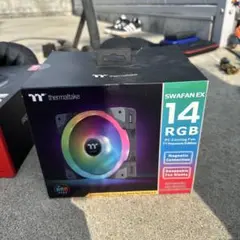 Thermaltake SWAFAN EX 14 RGB PCファン