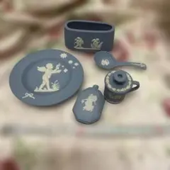 ウェッジウッド ジャスパー天使モチーフ他 ミニチュア小物セット