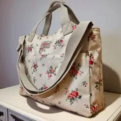 レア✨キャスキッドソン　2way ビッグトート　花　ホワイト　ショルダーバッグ