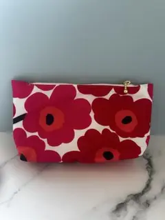 花柄布製ポーチ マリメッコ