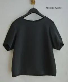 MIHOKO SAITO　バックタックプルオーバーブラウス♪アンドゥミ