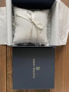 HARRY WINSTON ハリーウィンストン リングピロー