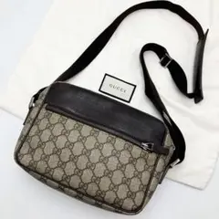GUCCI ショルダーバッグ GGスプリーム ダブルGG 斜め掛け可能