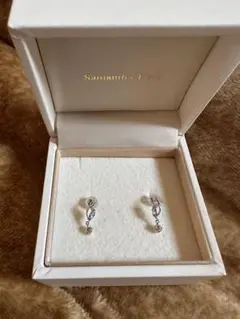 サマンサティアラ ピアス