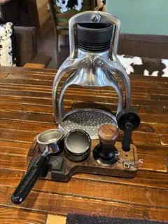 【GW期間限定値下】未使用　ROK エスプレッソマシン イギリス発！ ROK EspressoGC（ロック エスプレッソGC）ブラックのご購入｜ROK