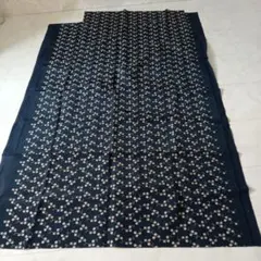 ネイビー 花柄 2枚合わせ生地 約110cm x 180cm