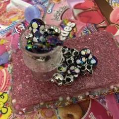 Item thumbnail for item 749a362d-9f4b-4c86-8529-355910744bbc