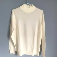 【UNIQLO ユニクロ】白 ハイネックカットソー 長袖