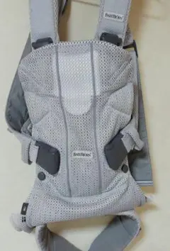 値下げ不可BABYBJÖRN 抱っこひも グレー メッシュ　ONE