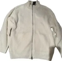 2着　CLEL Loose Driver Knit ルーズドライバーズニット