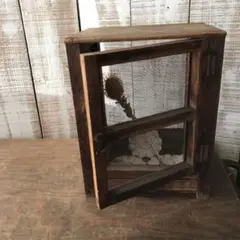 古道具 素朴な飾り棚