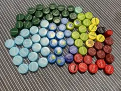 ペットボトルキャップ 80個 緑 深緑 エメラルドグリーン 青 水色