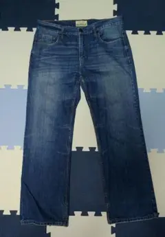 Item thumbnail for item b8152248-6d3b-4e34-a83d-16ace76b3749