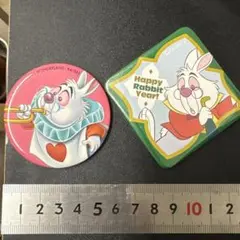 白うさぎ　ディズニー　缶バッジ　2種　ホワイトラビット