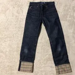 値下げしました!バーバリーのデニムパンツ