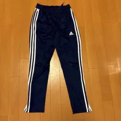 adidas ネイビー トレーニングパンツ トラックジャッケット