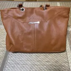ロンシャン レザーバック