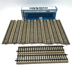 Item thumbnail for item cc59f21d-7b61-4c8d-a03c-b55abb5eb365
