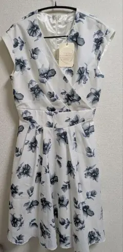 Rew de Rew花柄ラップワンピース M新品タグ付き