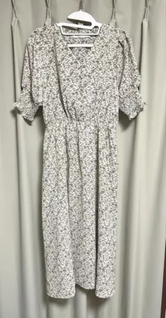 レイカズン 花柄パフスリーブ ワンピース ベージュ レトロ フリーサイズ