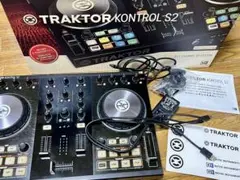 NI TRAKTOR KONTROL S2 MK2 トランスファーID有 Native Instruments Traktor Kontrol S2 MK2 DJ Controller