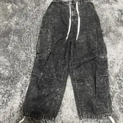 カーゴパンツ