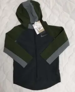 Item thumbnail for item a31801b9-15c6-4001-b54c-c1f235140b82