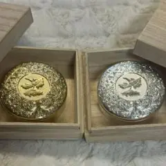 皇居 菊葉小箱 ボンボニエール 金銀2個セット