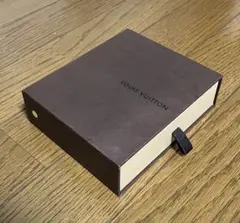 LOUIS VUITTON ブラウン小物入れB