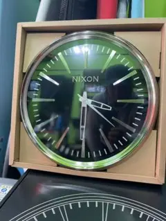 NIXON壁掛け時計