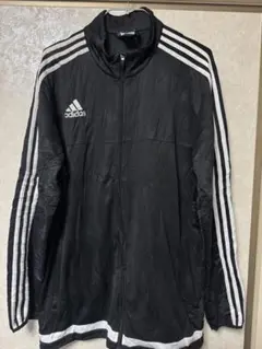 【早い者勝ち】adidasトラックジャケット！