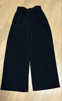 ユニクロ　ワイドパンツ