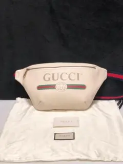 新品未使用【正規品】グッチ ロゴ プリント ボディバッグ GUCCI ポーチ