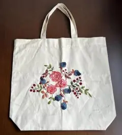 刺繍ハンドメイドバッグ