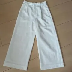 アンタイトル　ワイドパンツ　ホワイト✨美品