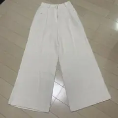 【KINDRESALMON】ホワイト ワイドパンツ 綿100%