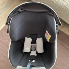 Combi チャイルドシート CG-UIG 0-18kg