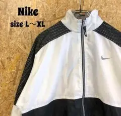 ナイキ☆スウッシュ刺繍ロゴ ナイロンジャケット ワッペンロゴ 古着 Nike