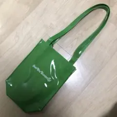 Item thumbnail for item ea0d6177-c2f1-4a20-acf7-1bce2c596293