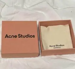Acne Studios チャームブレスレット