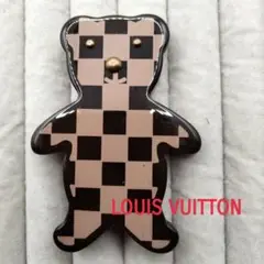 ルイ・ヴィトン ブローチ ダミエ クマ プラスチック LOUIS VUITTON