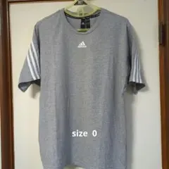 adidas グレー Tシャツ