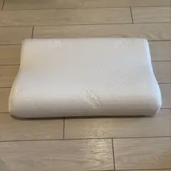 テンピュール　枕