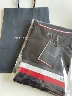 TOMMY HILFIGER ネイビー 半袖Tシャツ M メンズレディース　新品