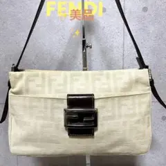 【✨FENDI✨】マンマバケット ズッカ柄 FF金具 キャンバス ベージュ系