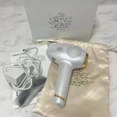 【匿名配送】未使用！ フォトリフト35 美顔器 ファスナーケース付き 2025年最新】フォトリフト35の人気アイテム - メルカリ