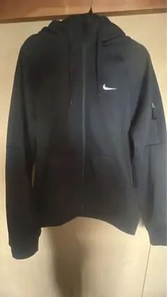 NIKE サーマフィット フルジップ フィットネスパーカー