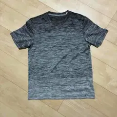アディダス　adidas　スポーツＴ　グレー　S