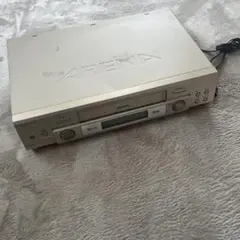 Item thumbnail for item 69c4c40c-4b45-4e4e-93e6-4fc836064463